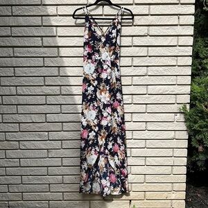 Chelsea Floral Maxi Wrap Dress Sz S